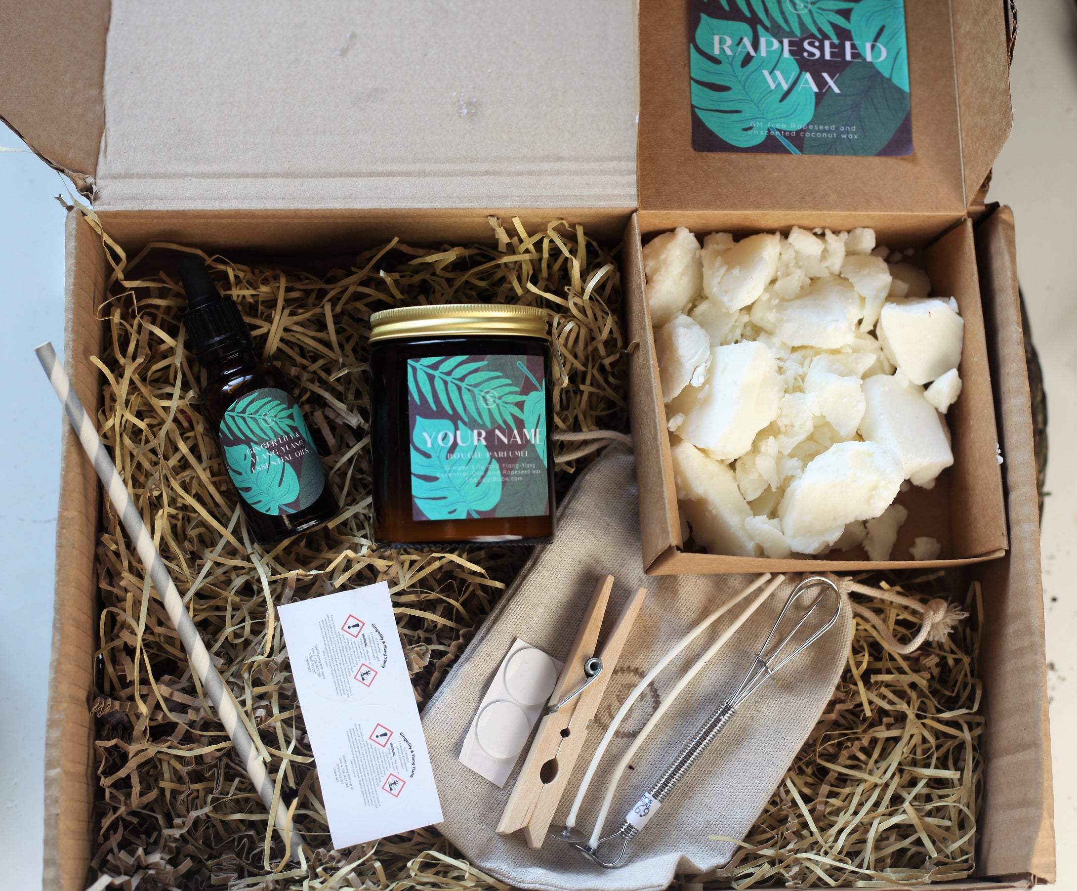 The Personalised Candle Making Kit + Video