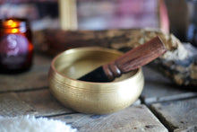 Tibetan meditation singing bowl